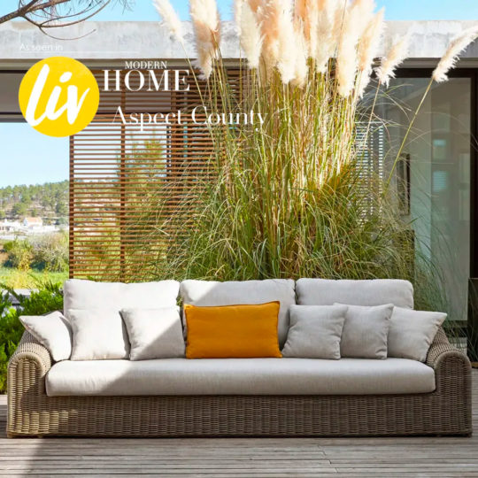 Designer Wicker Contemporary 3 Seater Outdoor Garden Sofa