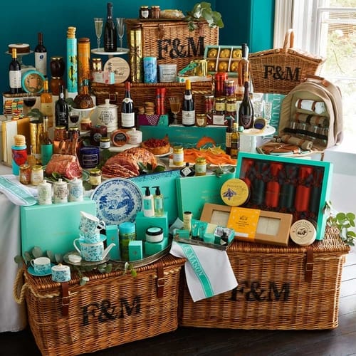 gift guide, Imperial hamper by Fortnum and Mason, 4 wicker hampers, food, drinks, crackers, tea set, beauty products