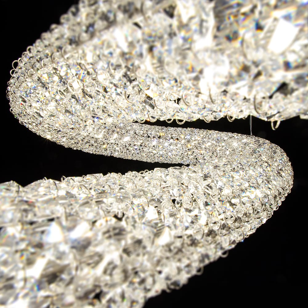 Set-the-Atmosphere-swarovski-chandelier-detail