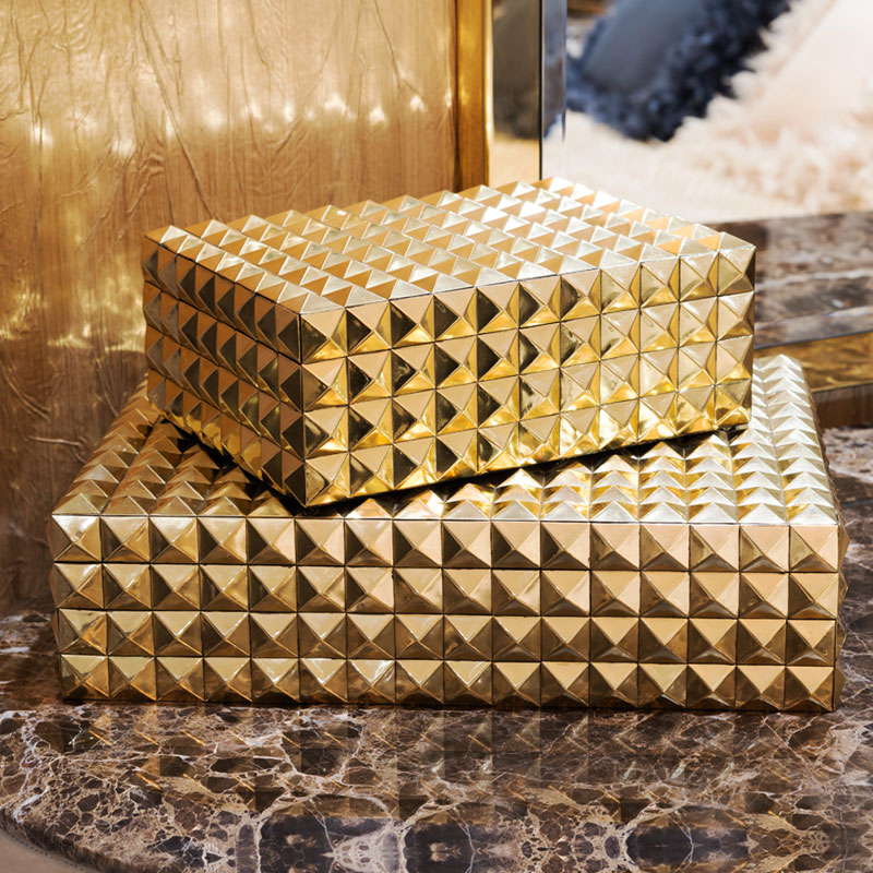 Large modern gold jewellery boxes, luxury valentines gifts