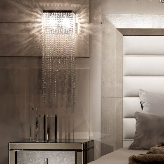 Contemporary Cut Crystal Pendant Droplet Wall Light Contemporary Lead Crystal Pendant Droplet Italian Wall Light