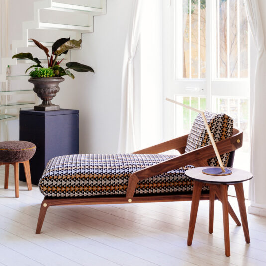 Contemporary Walnut Italian Designer Chaise Longu