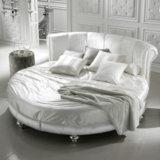 Designer Italian High End Luxury Round Bed