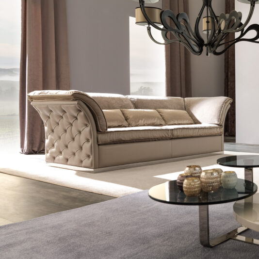 Italian Designer Leather Button Upholstered Sofa Italian Designer Leather Button Upholstered Sofa