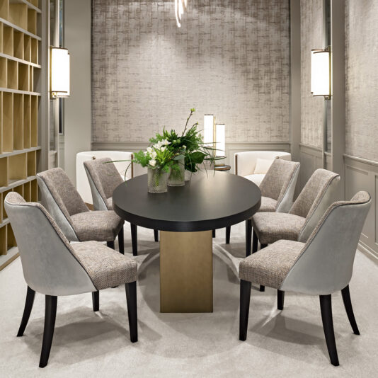 Italian High End Contemporary Oval Dining Set