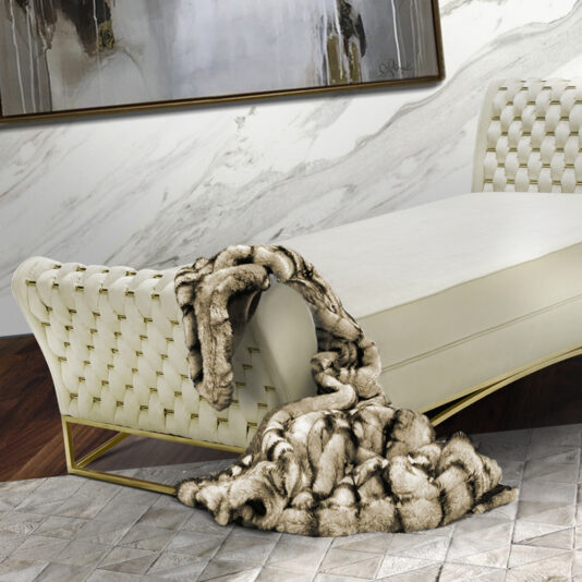 Luxurious Modern Designer Velvet Chaise Longue Luxurious Modern Designer Velvet Chaise Longue