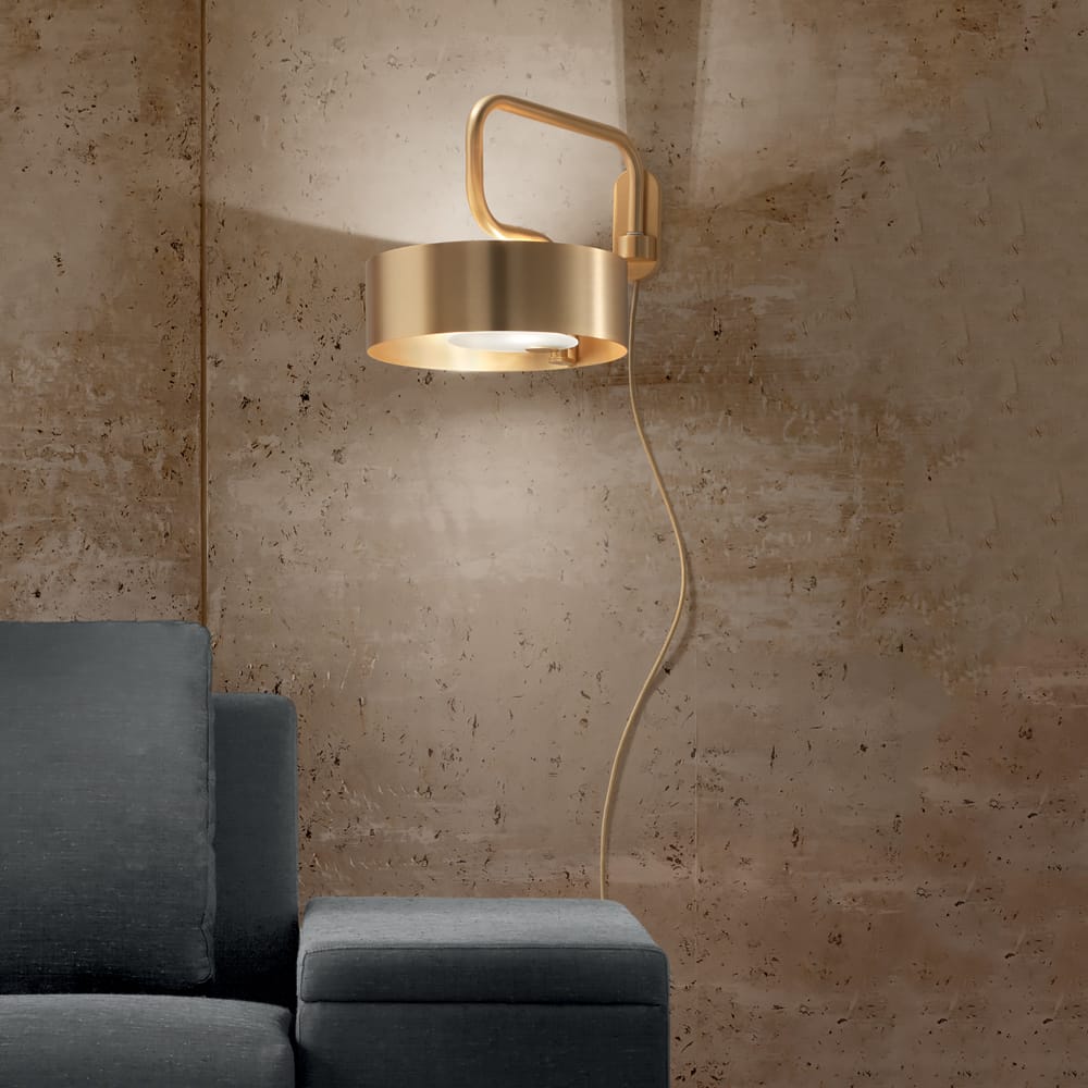 Contemporary Italian Brushed Gold Plated Wall Lamp