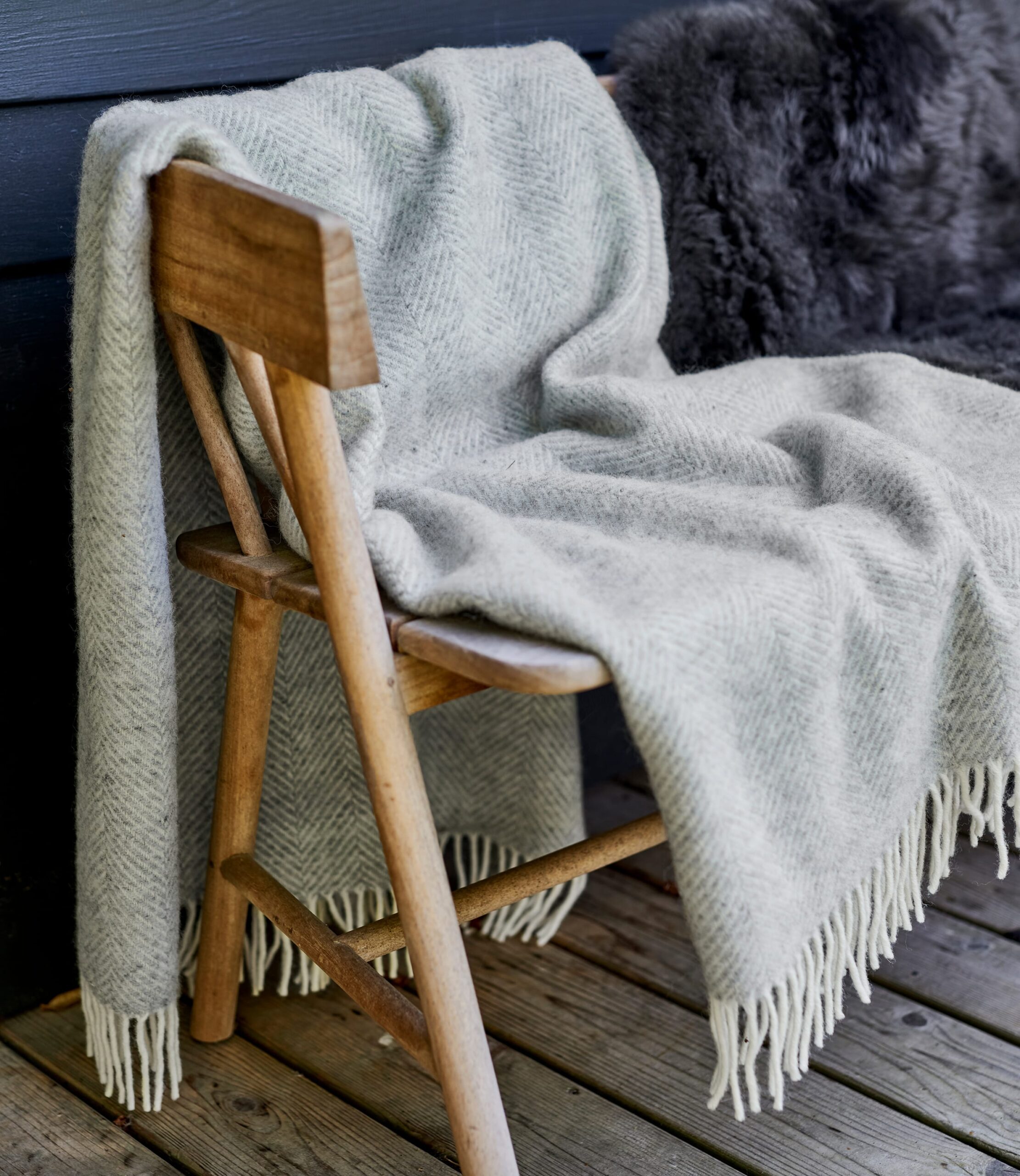 interior design trends 2020, herringbone wool throw