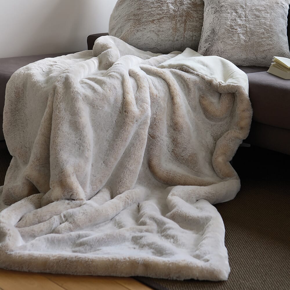 cosy edit, snow leopard faux fur throw