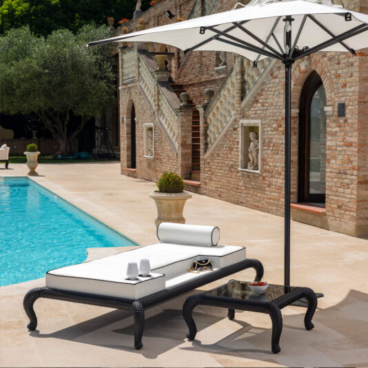 Outdoor Freestanding Umbrella Outdoor Freestanding Umbrella