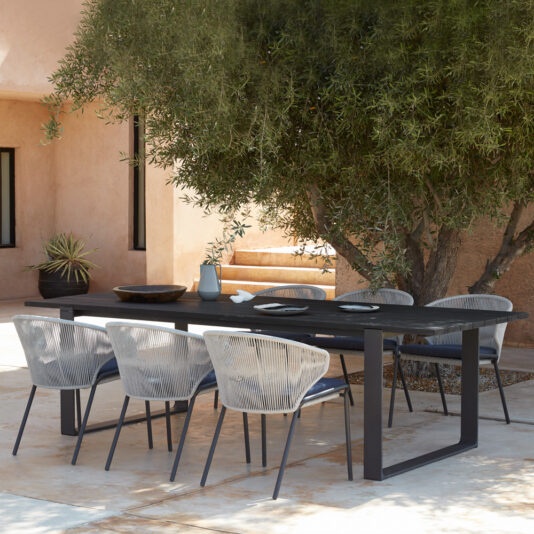 Modern Luxury Outdoor Dining Furniture